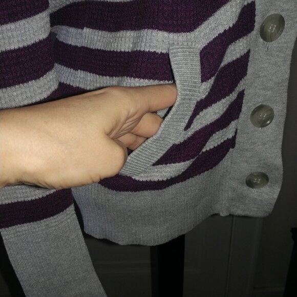 American Eagle: Purple & Grey Striped Waffle Knit Long Cardigan Sweater: Size L - Picture 4 of 9